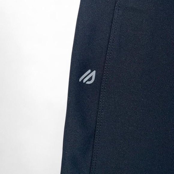 Eddie Bauer Hiking Utility Leggings 27” Black - Picture 6 of 9